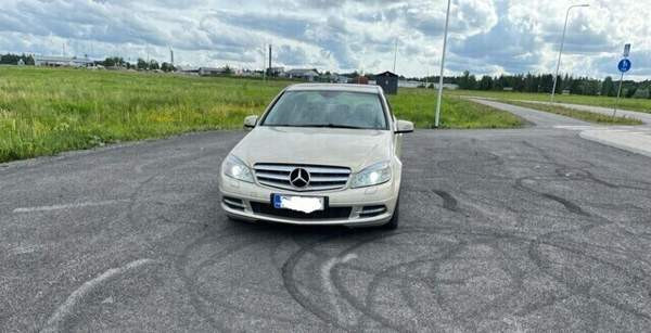 Mercedes-Benz C Somero - изображение 2
