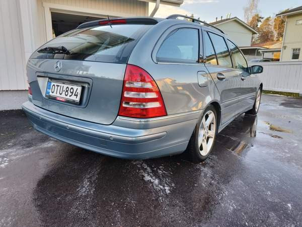 Mercedes-Benz C Nokia - photo 6