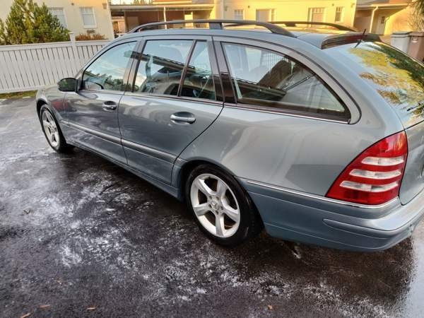 Mercedes-Benz C Nokia - photo 7