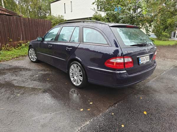 Mercedes-Benz E Jyvaeskylae - photo 5