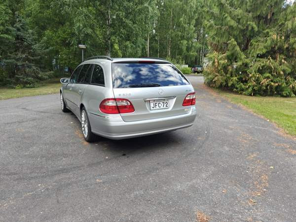 Mercedes-Benz E Liperi - изображение 3