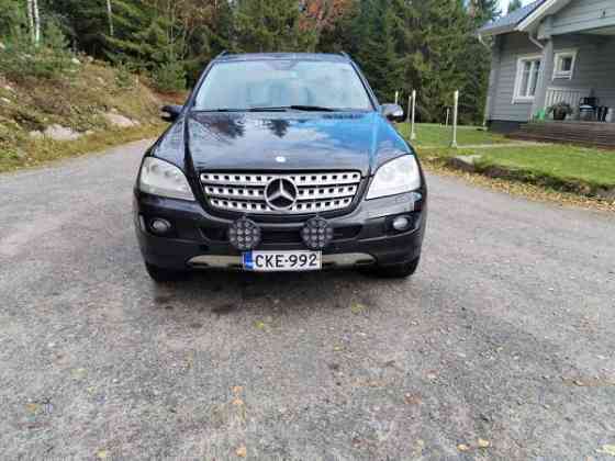 Mercedes-Benz ML Luga