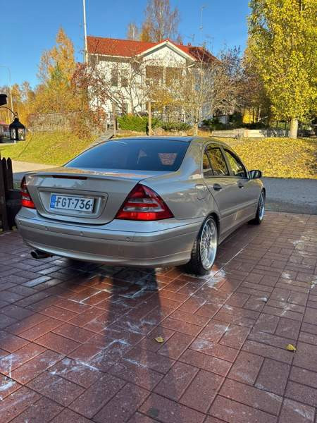 Mercedes-Benz C Nurmijärvi - valokuva 3
