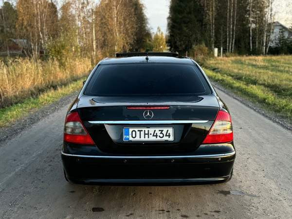 Mercedes-Benz E Oulu - valokuva 5