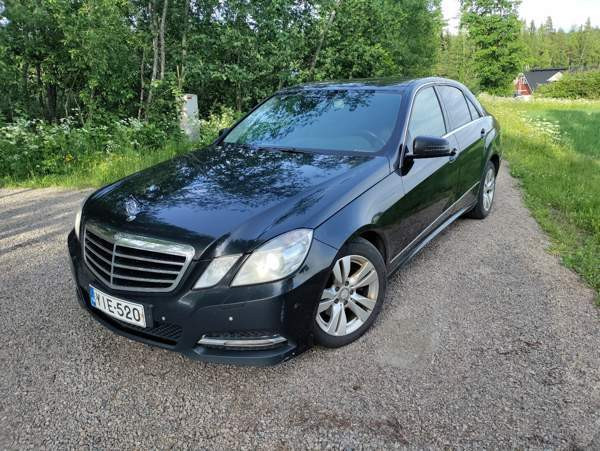 Mercedes-Benz E Jyvaeskylae - photo 1