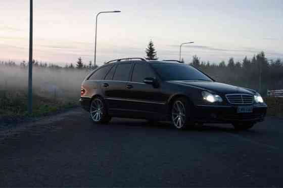 Mercedes-Benz C Nokia