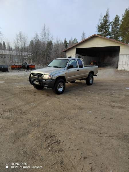 Toyota Hilux Kivijärvi - valokuva 2