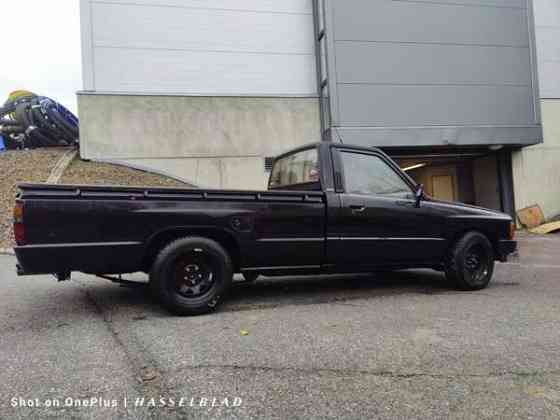 Toyota Hilux Лемпяаля