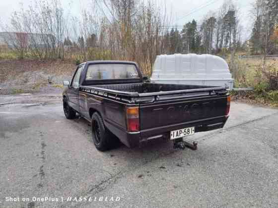 Toyota Hilux Лемпяаля