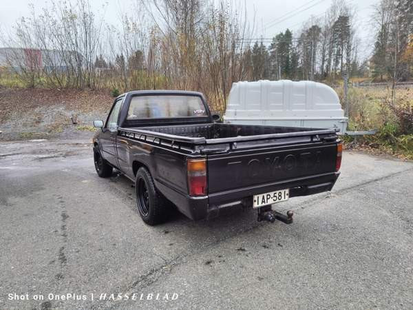 Toyota Hilux Лемпяаля - изображение 3