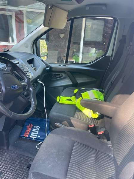 Ford Transit Custom Tuusula - valokuva 8