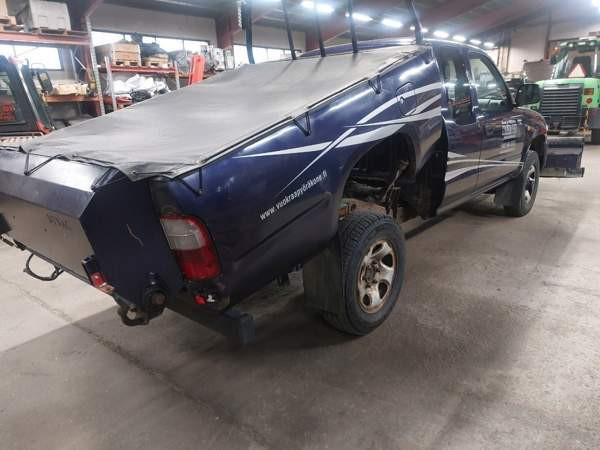 Toyota Hilux Hämeenkoski - photo 8