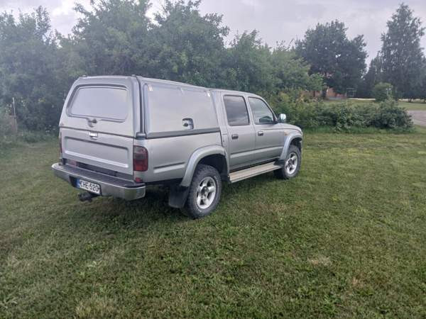 Toyota Hilux Kitee - valokuva 5