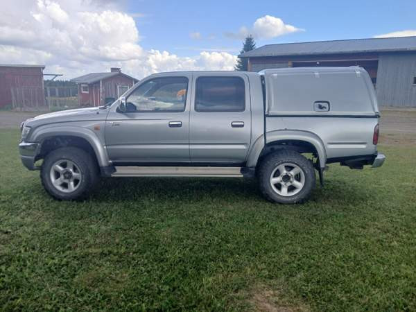 Toyota Hilux Kitee - valokuva 6