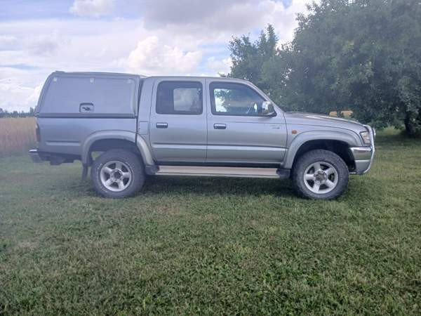 Toyota Hilux Kitee - valokuva 1