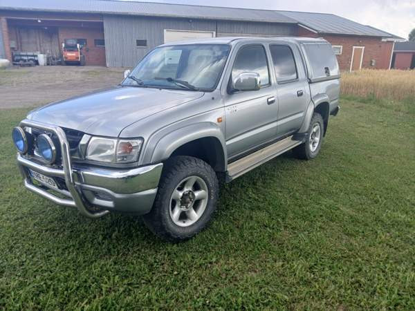 Toyota Hilux Kitee - valokuva 8