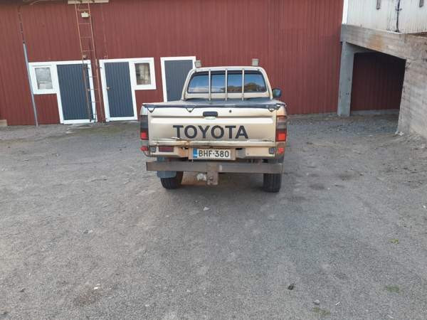 Toyota Hilux Valkeala – foto 4