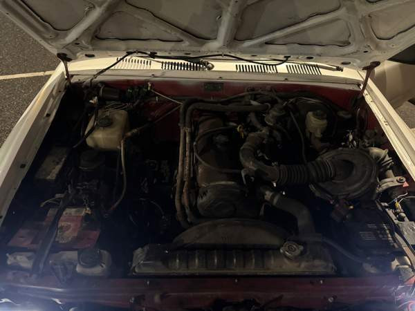 Toyota Hilux Yloejaervi - photo 8