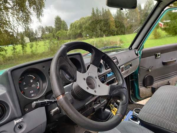 Toyota Land Cruiser Lodeynoye Pole - valokuva 7