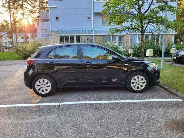 Kia Rio Hyvinkää - valokuva 4