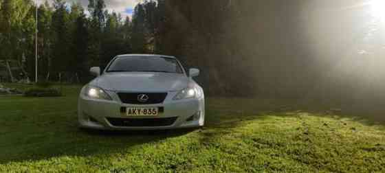 Lexus IS Muhos