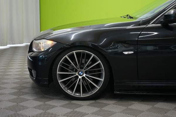 BMW 325 Nurmijärvi - valokuva 4