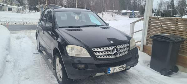Mercedes-Benz ML Tornio - valokuva 5