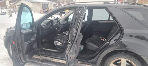 Mercedes-Benz ML Tornio - valokuva 6