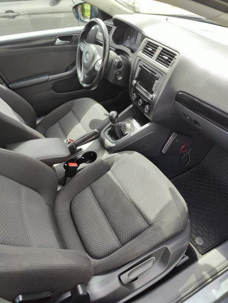 Volkswagen Jetta Alahärmä - valokuva 6