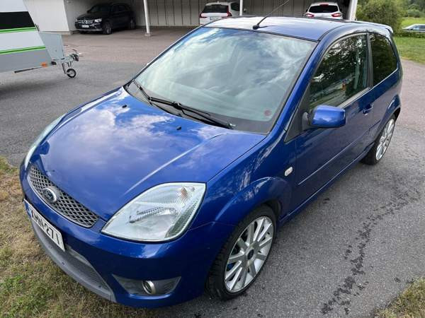 Ford Fiesta Турткуль - изображение 4