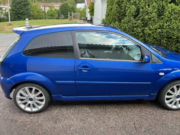 Ford Fiesta Турткуль - изображение 3