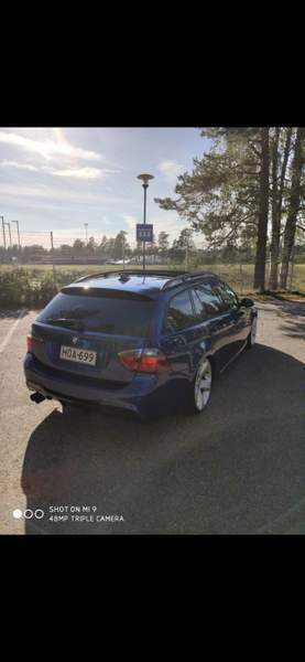 BMW 330 Lohja - valokuva 6