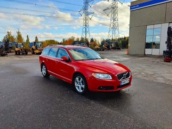 Volvo V70 Jaervenpaeae – foto 6