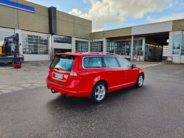 Volvo V70 Jaervenpaeae – foto 4