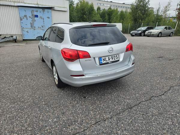 Opel Astra Helsinki - photo 3