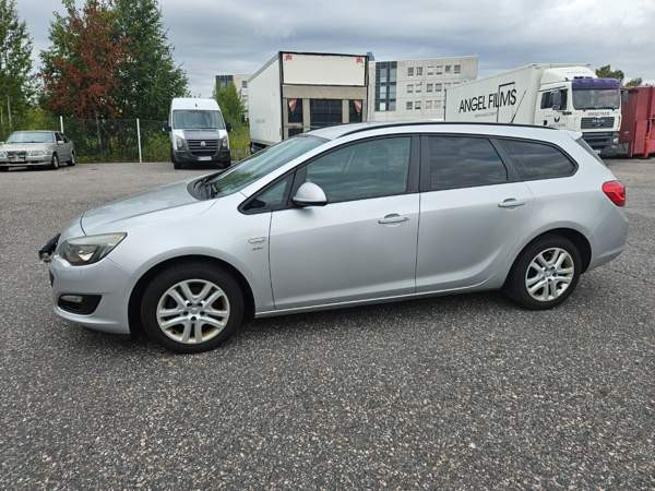 Opel Astra Helsinki - photo 2