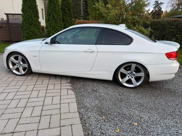 BMW 320 Nokia - valokuva 6