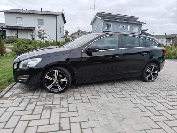 Volvo V60 Nurmijärvi - valokuva 7