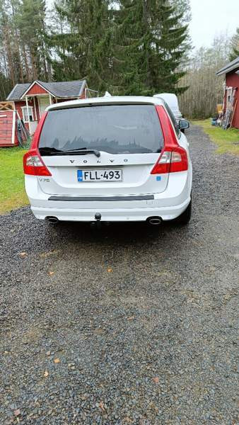 Volvo V70 Haukipudas - valokuva 3