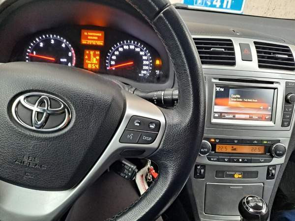 Toyota Avensis Раума - изображение 5