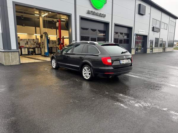 Skoda Superb Ювяскюля - изображение 4