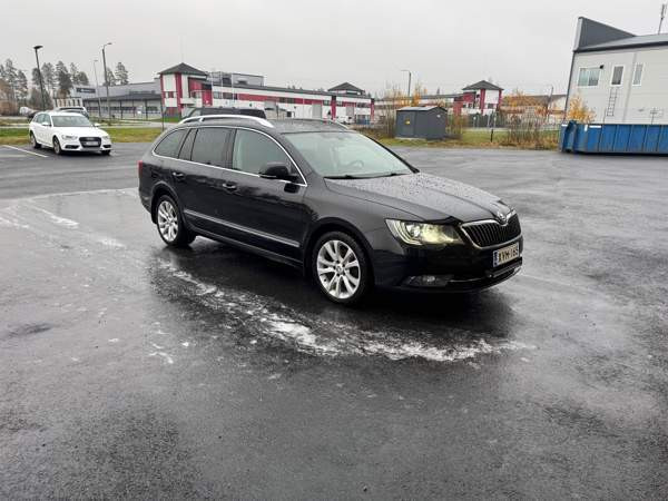 Skoda Superb Ювяскюля - изображение 2