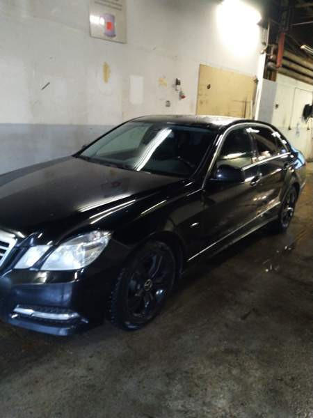 Mercedes-Benz E Chukotskiy Avtonomnyy Okrug - valokuva 2