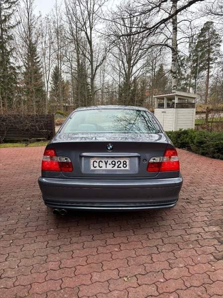 BMW 320 Espoo - valokuva 6