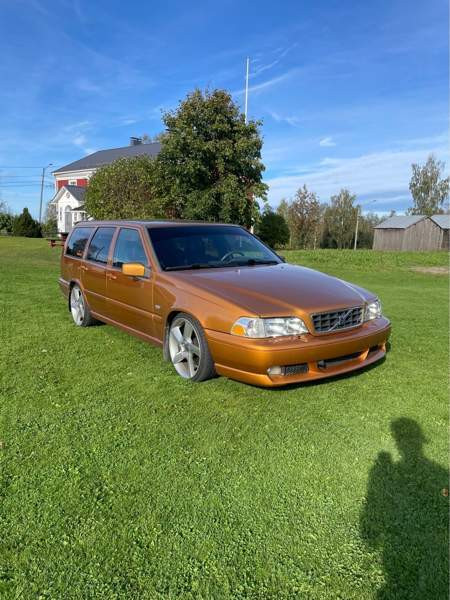 Volvo V70 Kruunupyy – foto 1