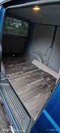 Volkswagen Transporter Ugleural'skiy