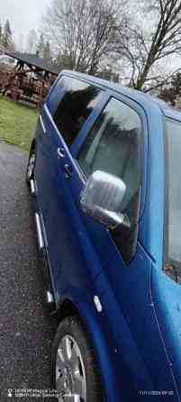 Volkswagen Transporter Ugleural'skiy