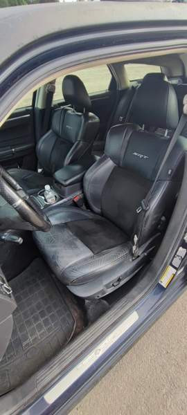 Chrysler 300C Порвоо - изображение 3