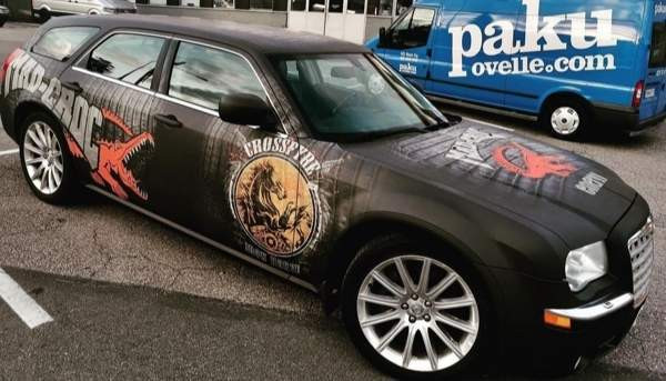 Chrysler 300C Порвоо - изображение 2