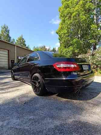 Mercedes-Benz E Sarov